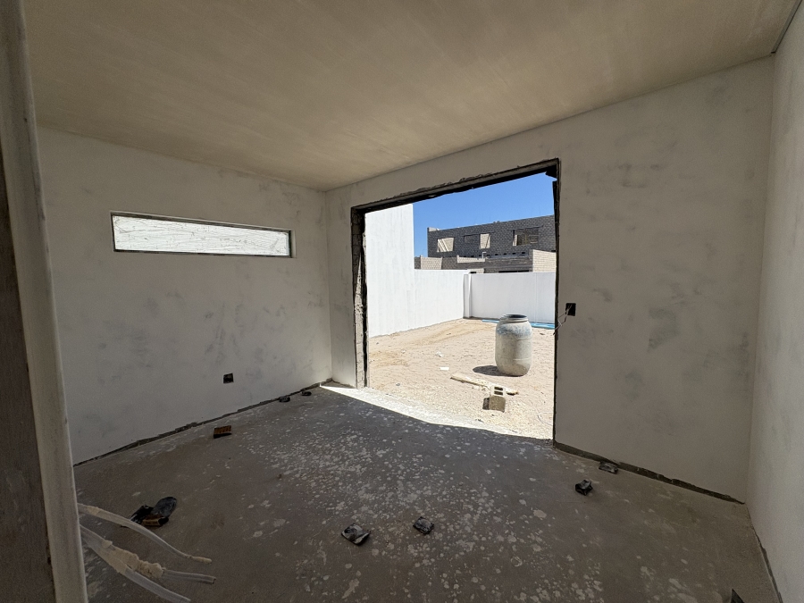 4 Bedroom Property for Sale in Sandown Western Cape